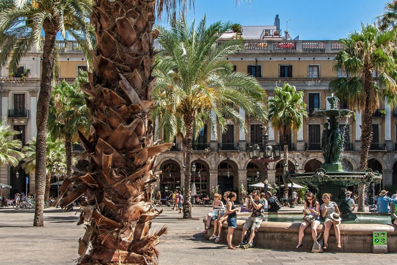 Habitat Apartments Plaza Real Barcelona Buitenkant foto